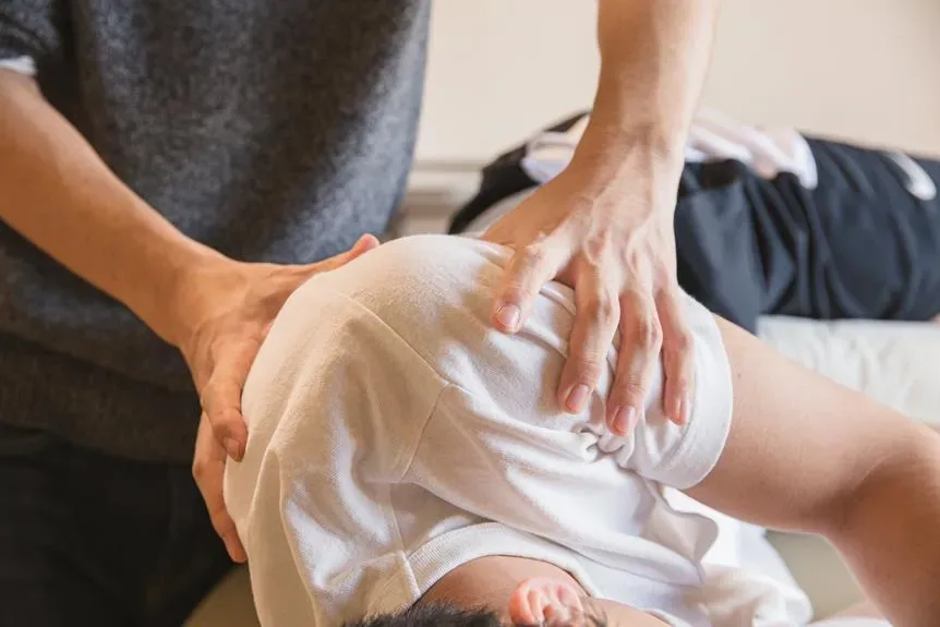 15 Physiotherapy Moves for Fibromyalgia Pain Relief